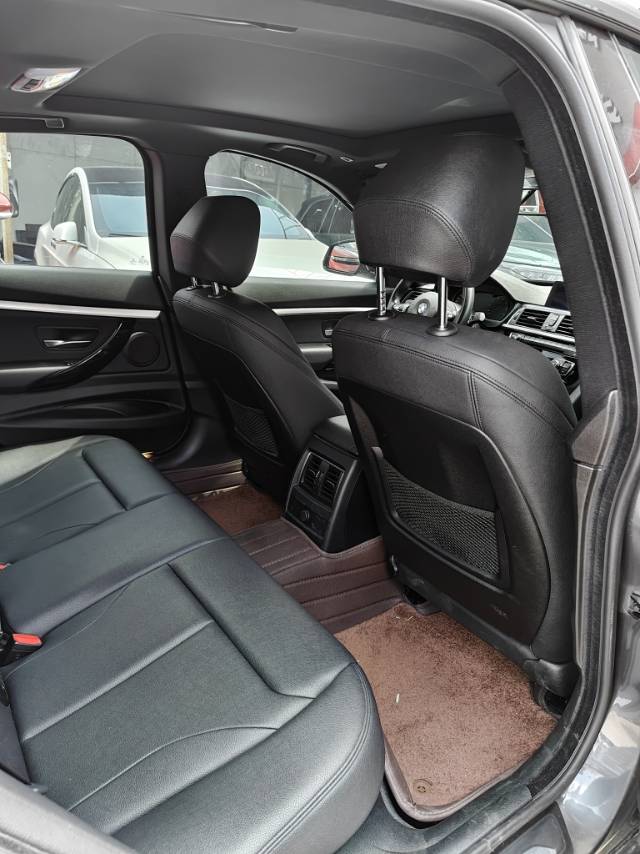 BMW 3 Series GT 2021 #8 BMW 3 Series GT 2021 car image #8
