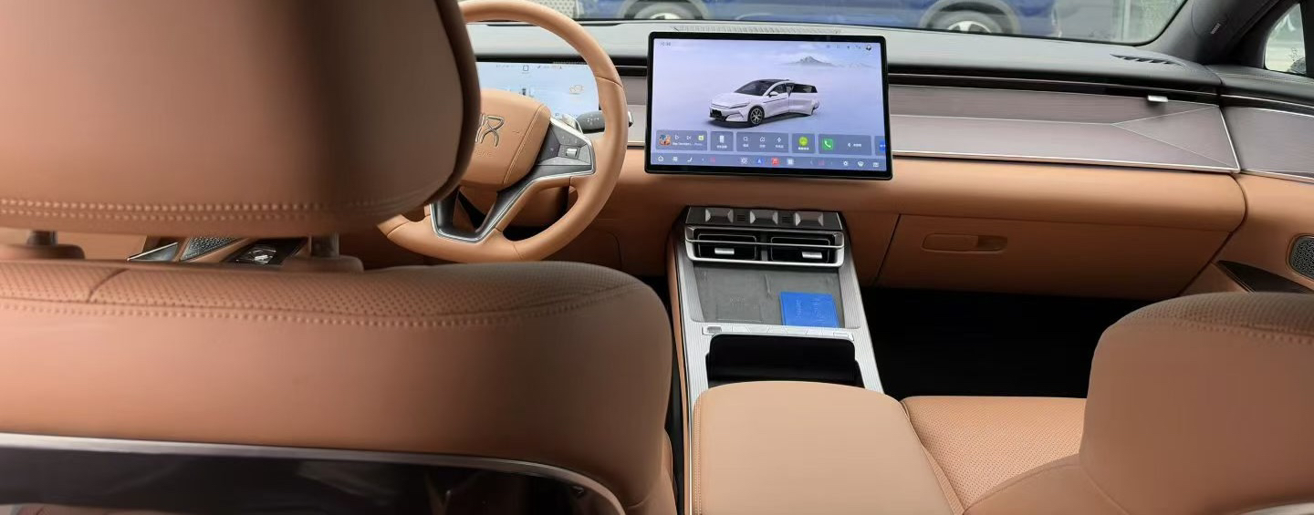 BYD HanL 2025 imagen de coche #3