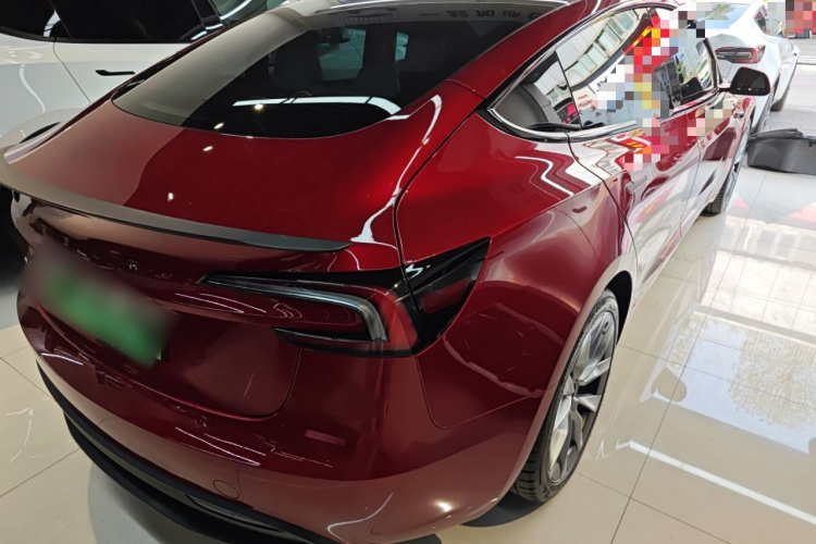 Tesla Model 3 2024 #7 Tesla Model 3 2024 car image #7