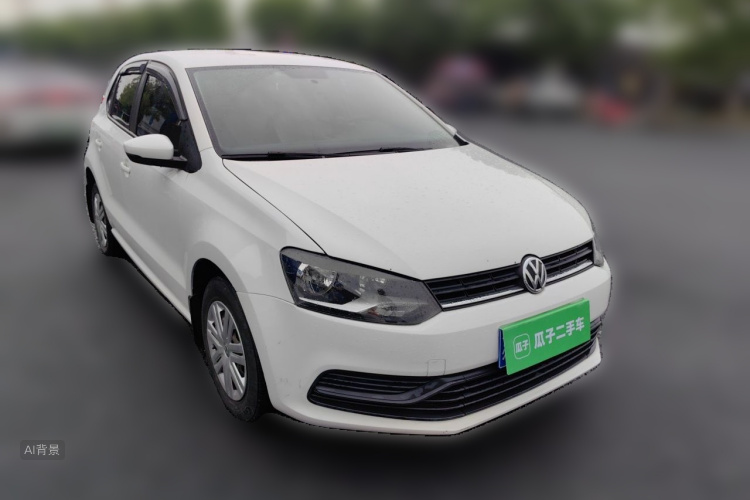 Volkswagen Polo 2014 car image #4