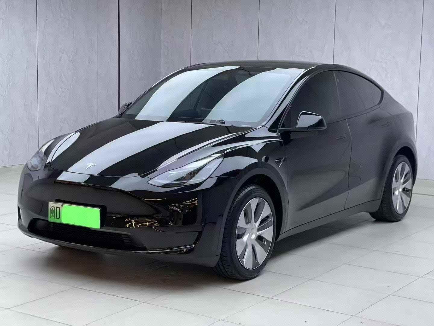 Tesla Model Y 2023 Tesla Model Y 2023 car image