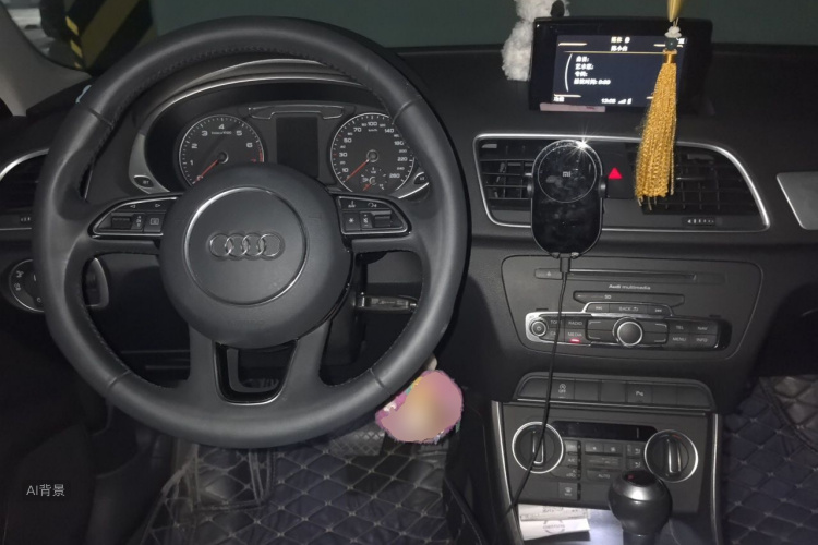 Audi Q3 2018 #11 Audi Q3 2018 car image #11
