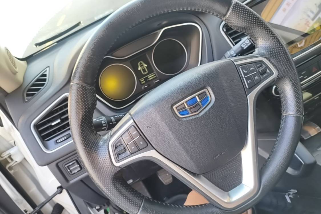 GEELY Vision X6 2016 صورة سيارة #29