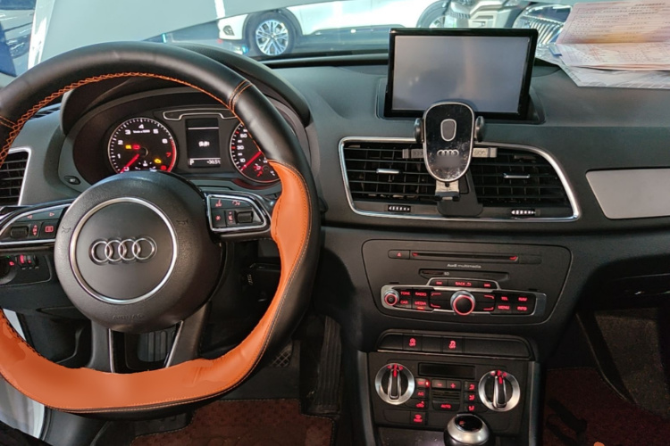 Audi Q3 2016 #10 Audi Q3 2016 صورة سيارة #10