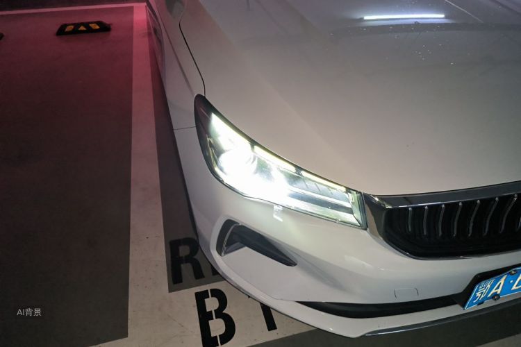 GEELY Emgrand 2022 car image #8