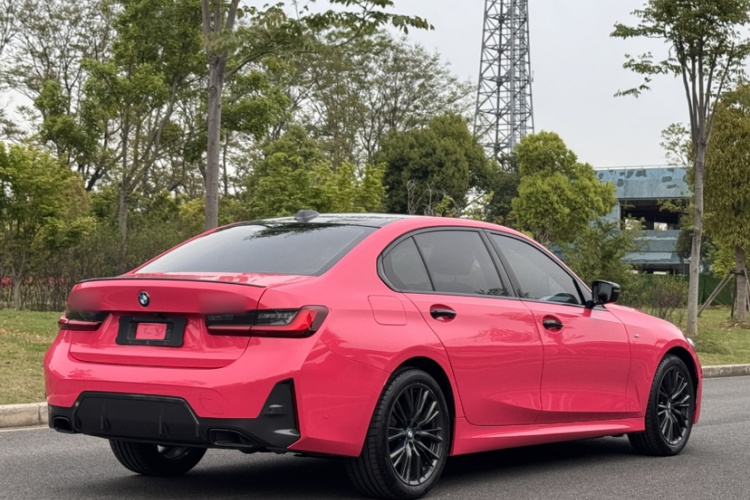 BMW 3 Series 2023 صورة سيارة #7