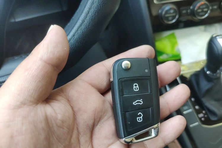 Volkswagen Tharu 2019 #11 Volkswagen Tharu 2019 car image #11
