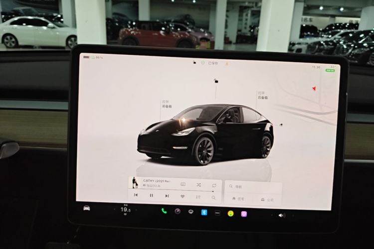 Tesla Model Y 2022 #13 Tesla Model Y 2022 car image #13