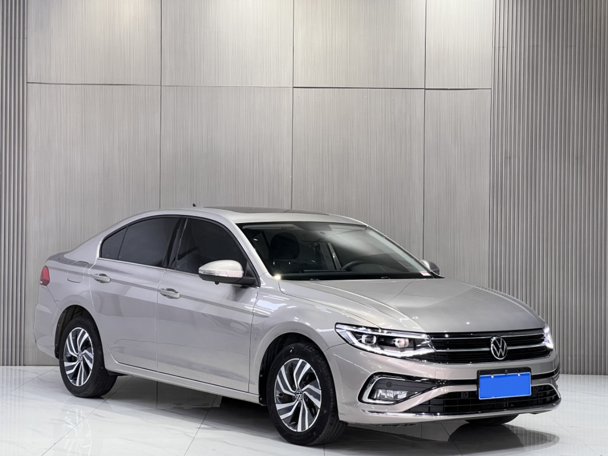 Volkswagen Bora 2022 car image #3