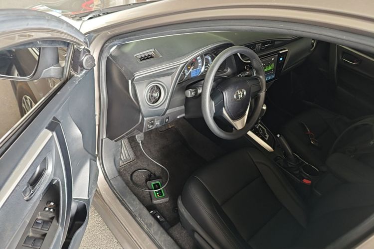 Toyota Corolla 2019 #16 Toyota Corolla 2019 car image #16