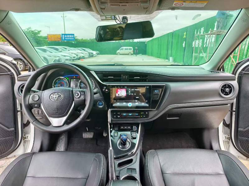 Toyota Corolla 2018 #5 Toyota Corolla 2018 car image #5