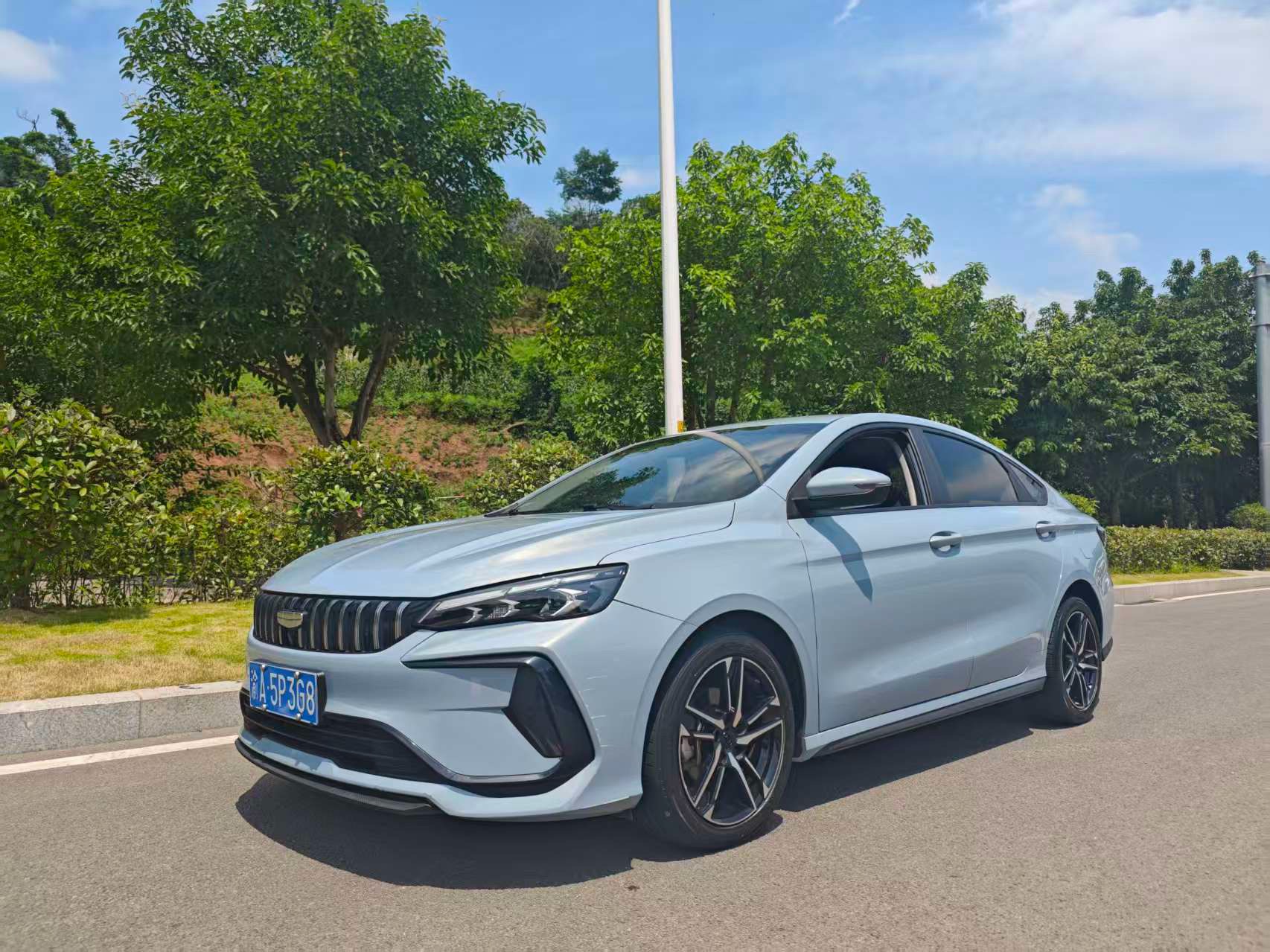 GEELY Binray 2023 GEELY Binray 2023 car image