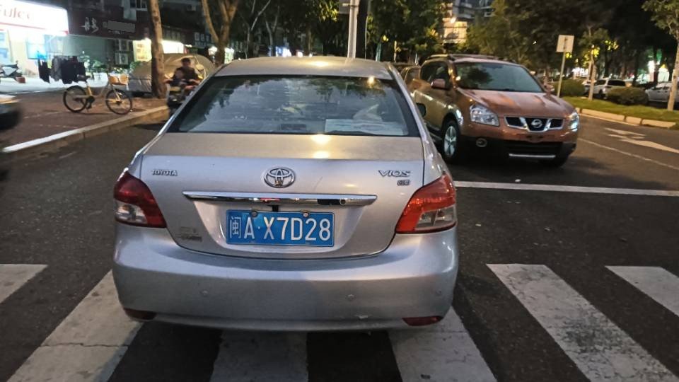 Toyota Vios 2010 #4 Toyota Vios 2010 صورة سيارة #4