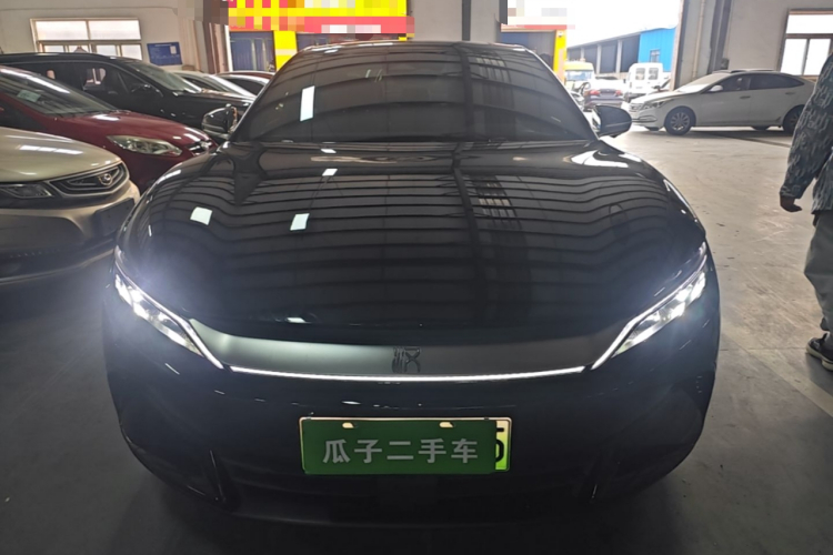 BYD Han 2024 car image #3