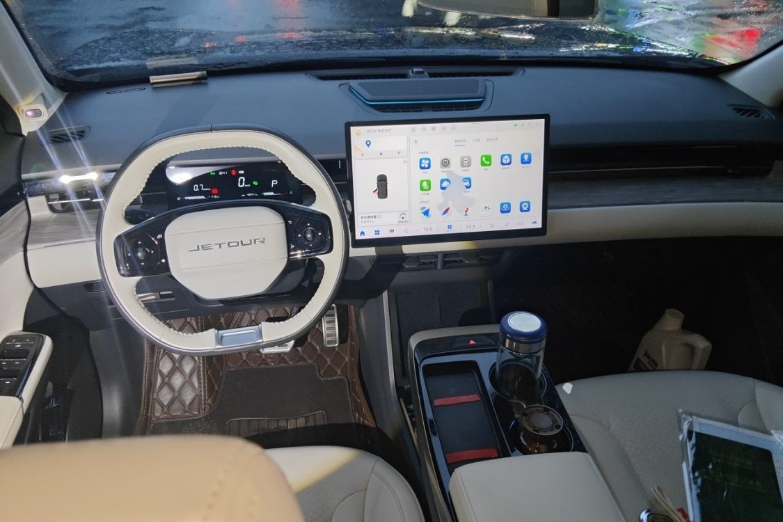 Jetour Dashing 2022 car image #23
