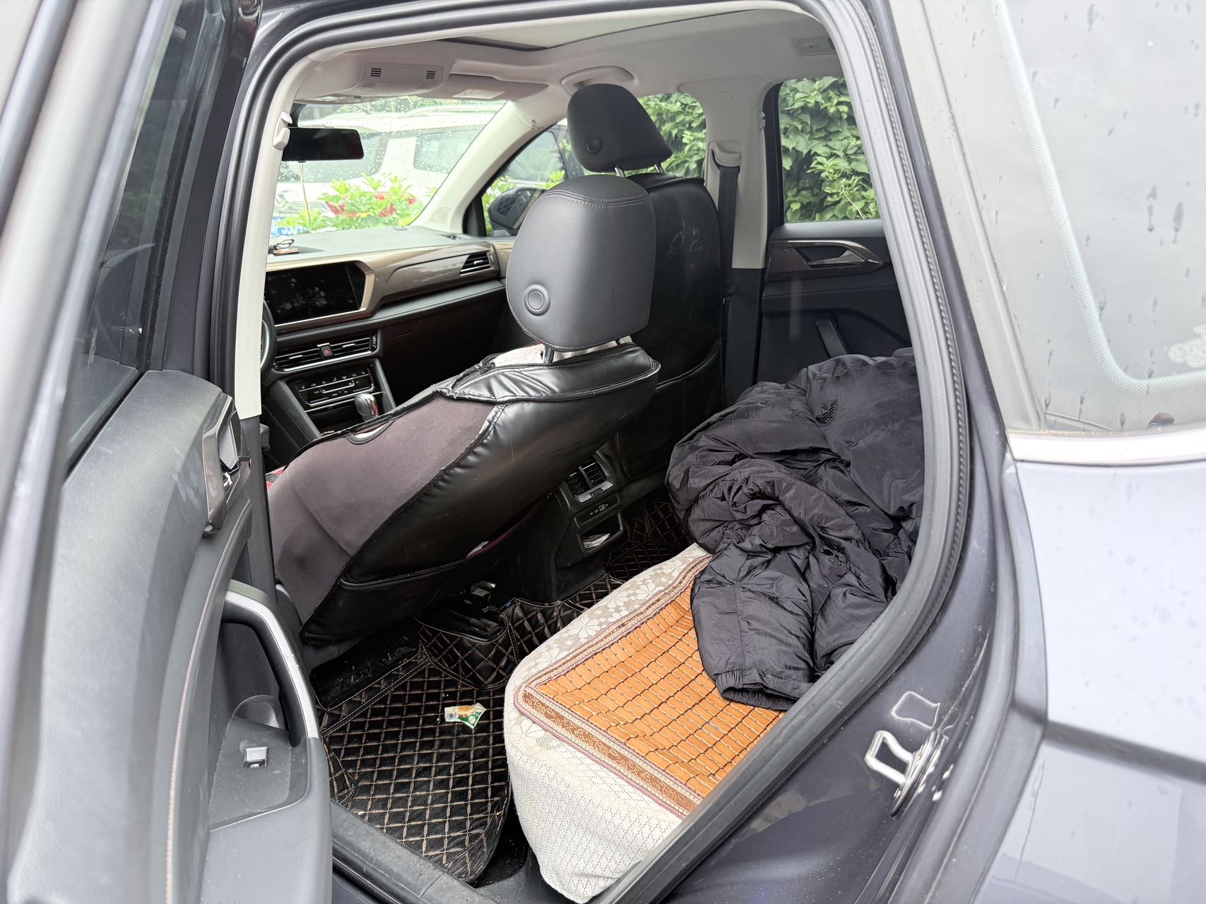 Volkswagen Tharu 2022 #7 Volkswagen Tharu 2022 car image #7