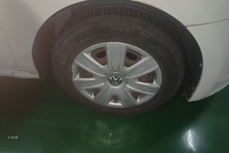 Volkswagen Polo 2012 car image #9