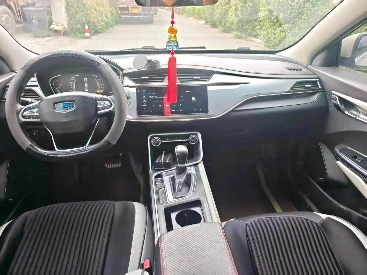 GEELY Binray 2018 #5 GEELY Binray 2018 صورة سيارة #5