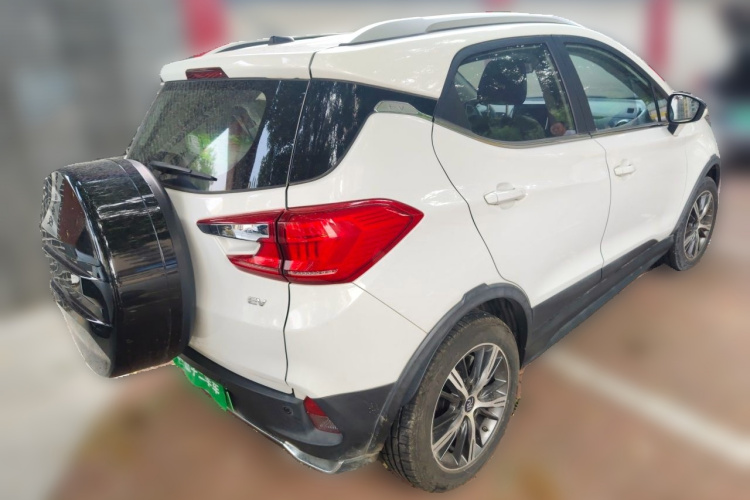 BYD Yuan New Energy 2020 #5 BYD Yuan New Energy 2020 car image #5
