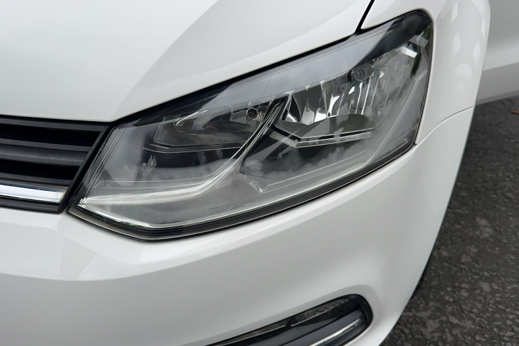 Volkswagen Polo 2016 #21 Volkswagen Polo 2016 car image #21