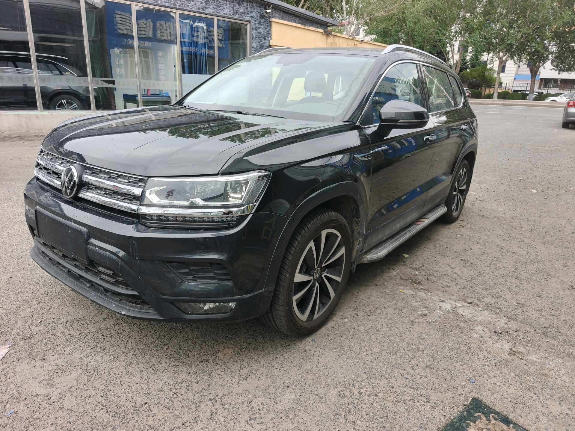 2022 immagine di auto 