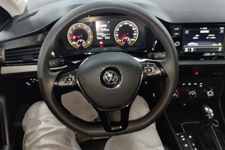 Volkswagen Lavida 2019 #11 Volkswagen Lavida 2019 car image #11