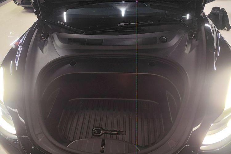 Tesla Model 3 2021 immagine di auto #20