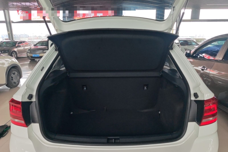 Volkswagen Santana 2017 #19 Volkswagen Santana 2017 car image #19