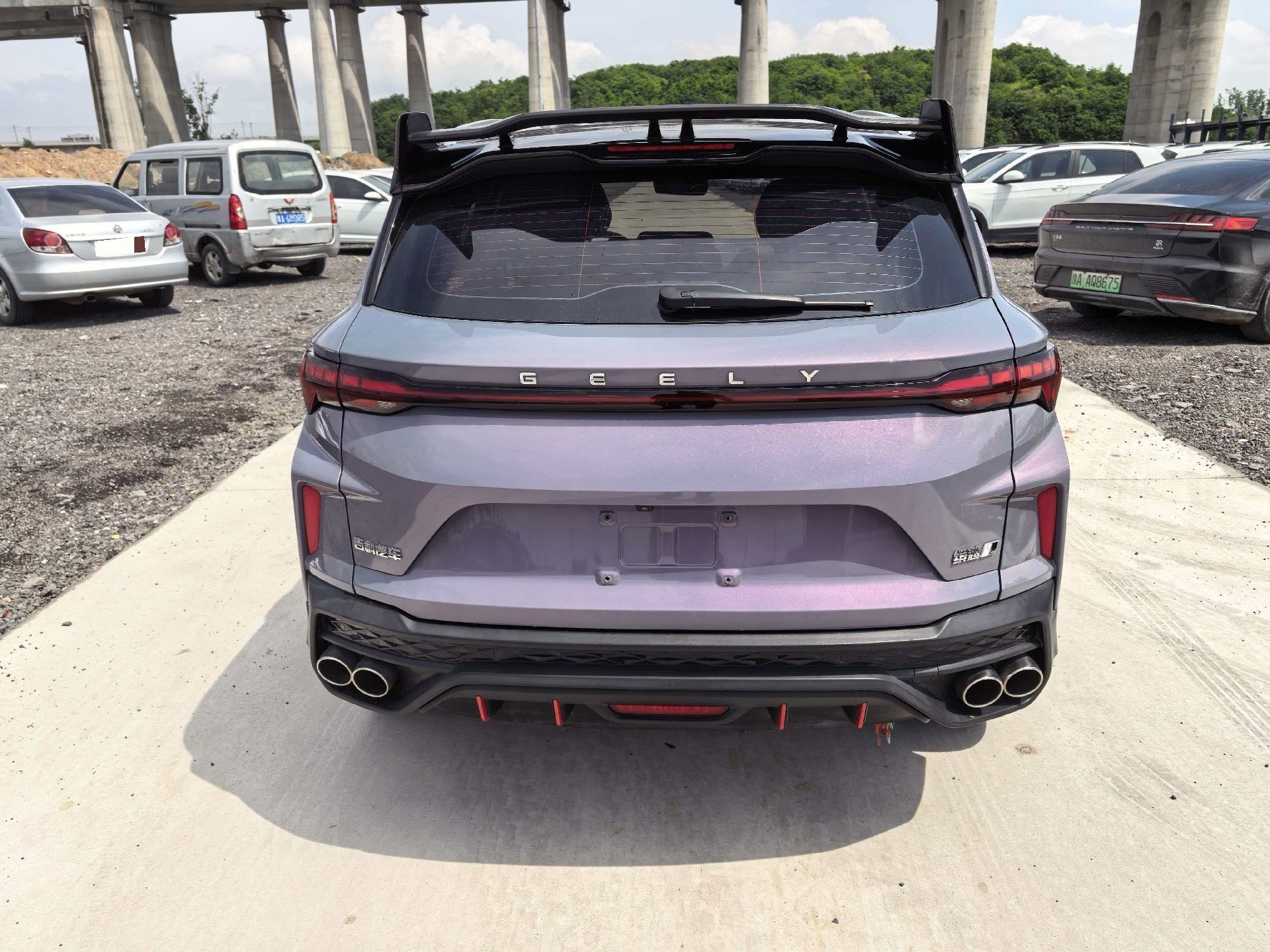 GEELY Coolray 2023 car image #16