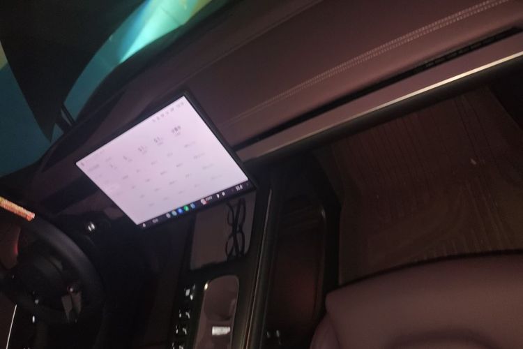 MI SU7 2025 car image #26