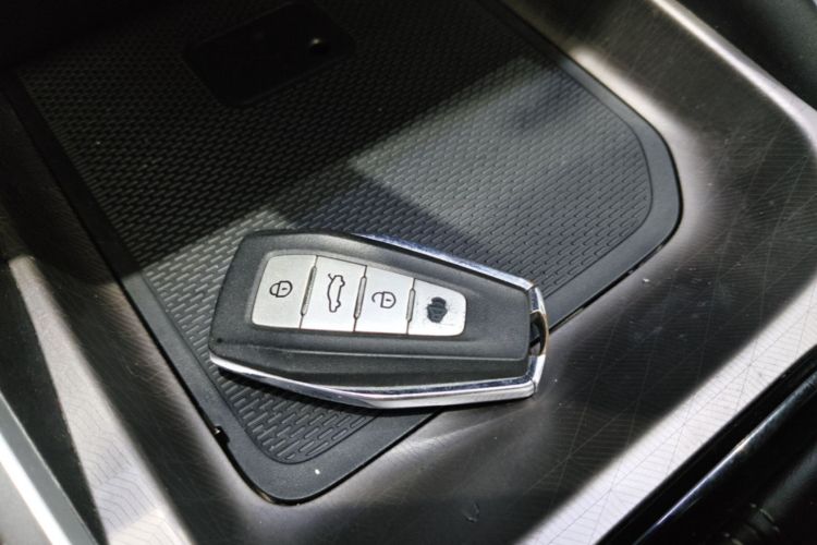 GEELY Emgrand 2022 #9 GEELY Emgrand 2022 car image #9