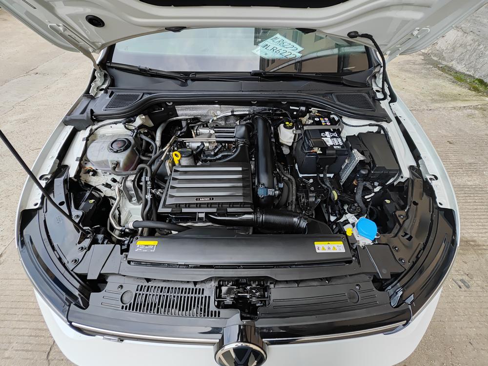 Volkswagen Golf 2022 #9 Volkswagen Golf 2022 صورة سيارة #9