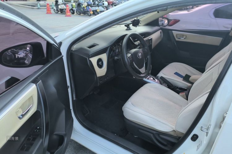 Toyota Corolla 2018 car image #18