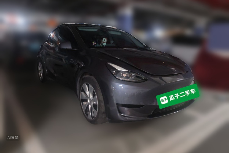 Tesla Model Y 2022 immagine di auto #4