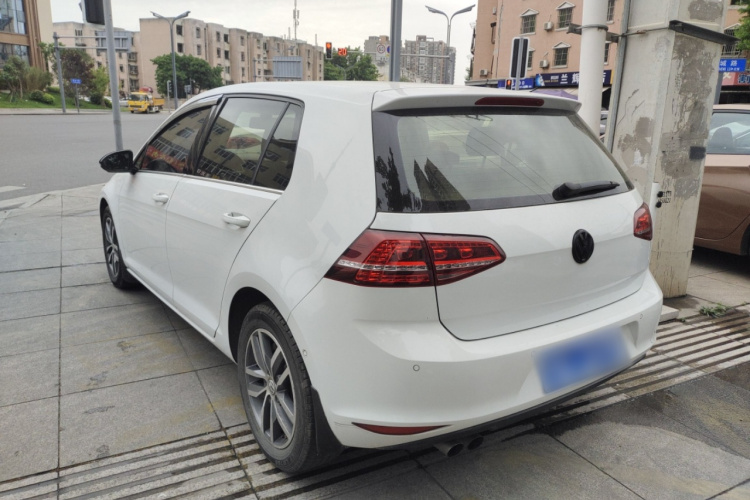 Volkswagen Golf 2017 #5 Volkswagen Golf 2017 car image #5