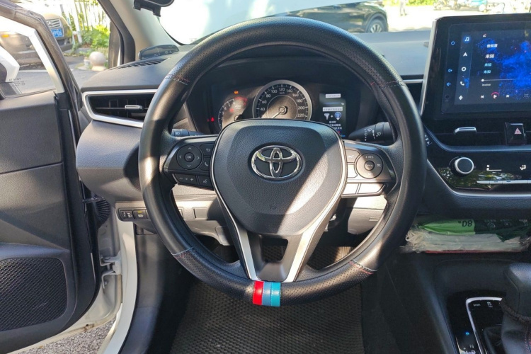 Toyota Corolla 2022 #15 Toyota Corolla 2022 car image #15