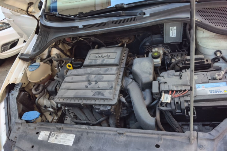 Volkswagen Santana 2015 car image #20