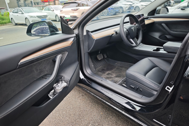 Tesla Model 3 2023 #12 Tesla Model 3 2023 car image #12