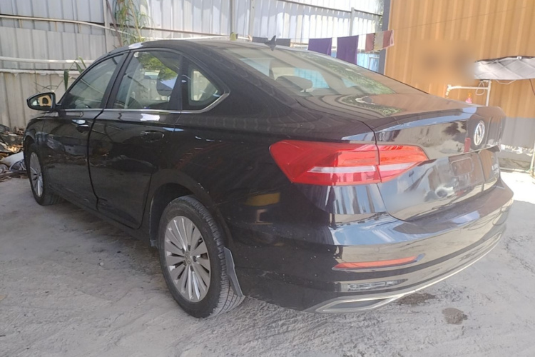 Volkswagen Lavida 2019 #5 Volkswagen Lavida 2019 car image #5