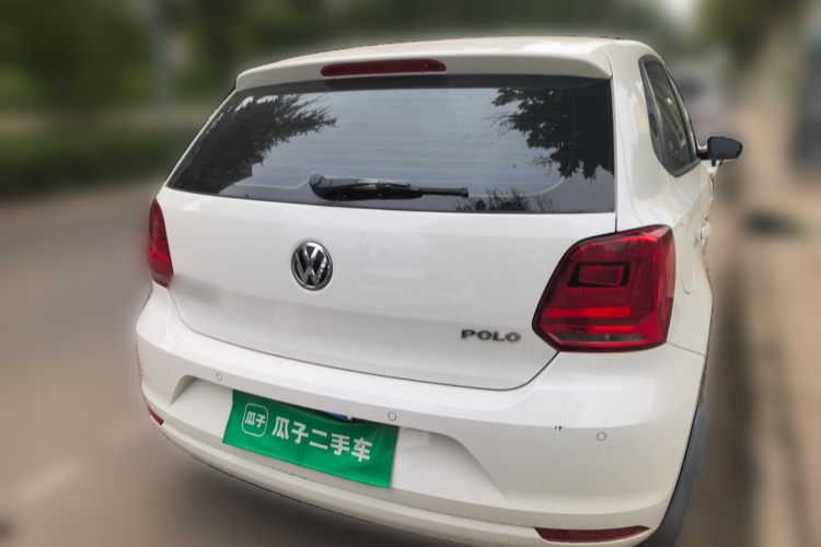 Volkswagen Polo 2015 image de voiture #4