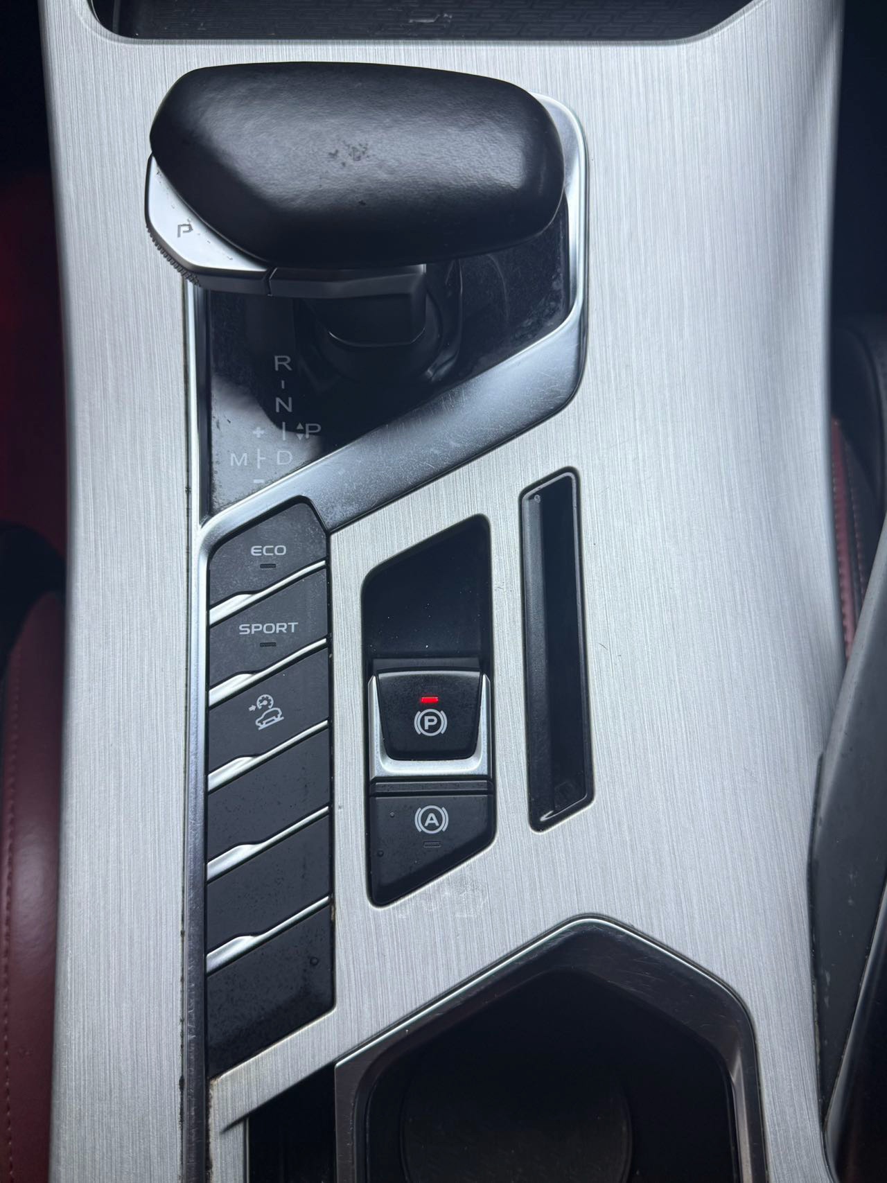 GEELY Coolray 2022 #8 GEELY Coolray 2022 car image #8