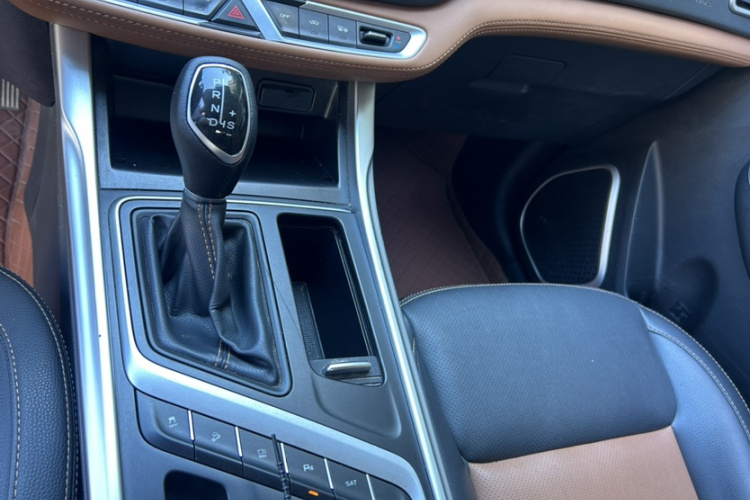 GEELY Vision X6 2018 #14 GEELY Vision X6 2018 car image #14