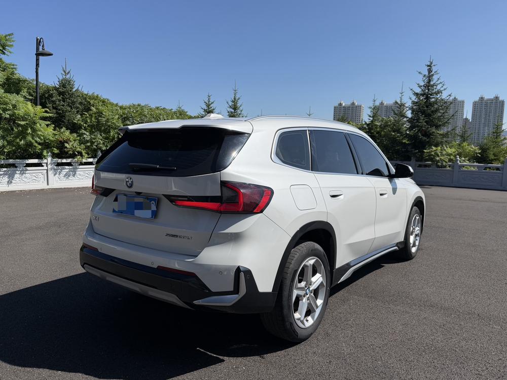 BMW X1 2023 car image #6