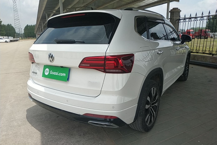 Volkswagen Tharu 2019 car image #7