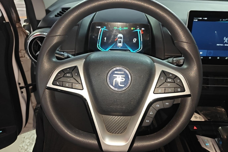 BYD Yuan New Energy 2019 imagen de coche #11