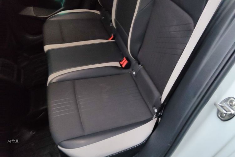 Volkswagen Golf 2022 car image #19