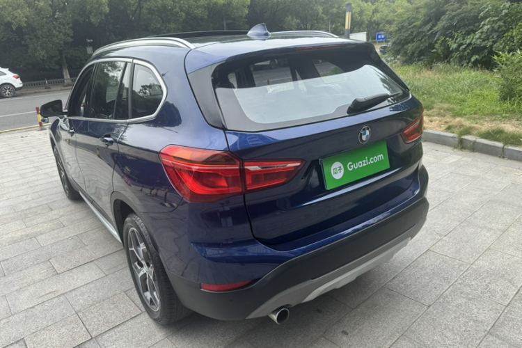 BMW X1 2018 #6 BMW X1 2018 immagine di auto #6