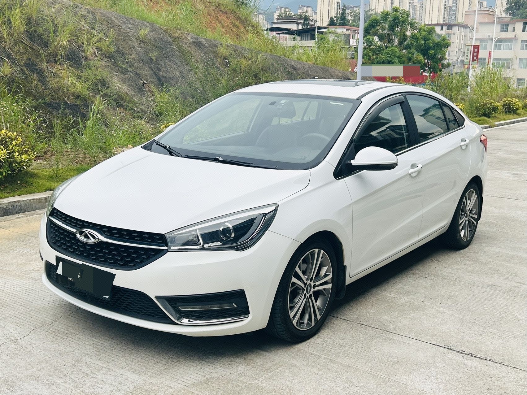 Chery Arrizo 5 2016 car image 
