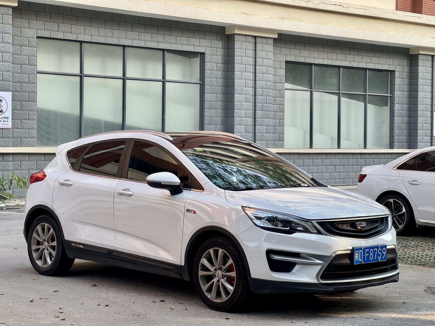 GEELY Emgrand GS 2017 #3 GEELY Emgrand GS 2017 car image #3