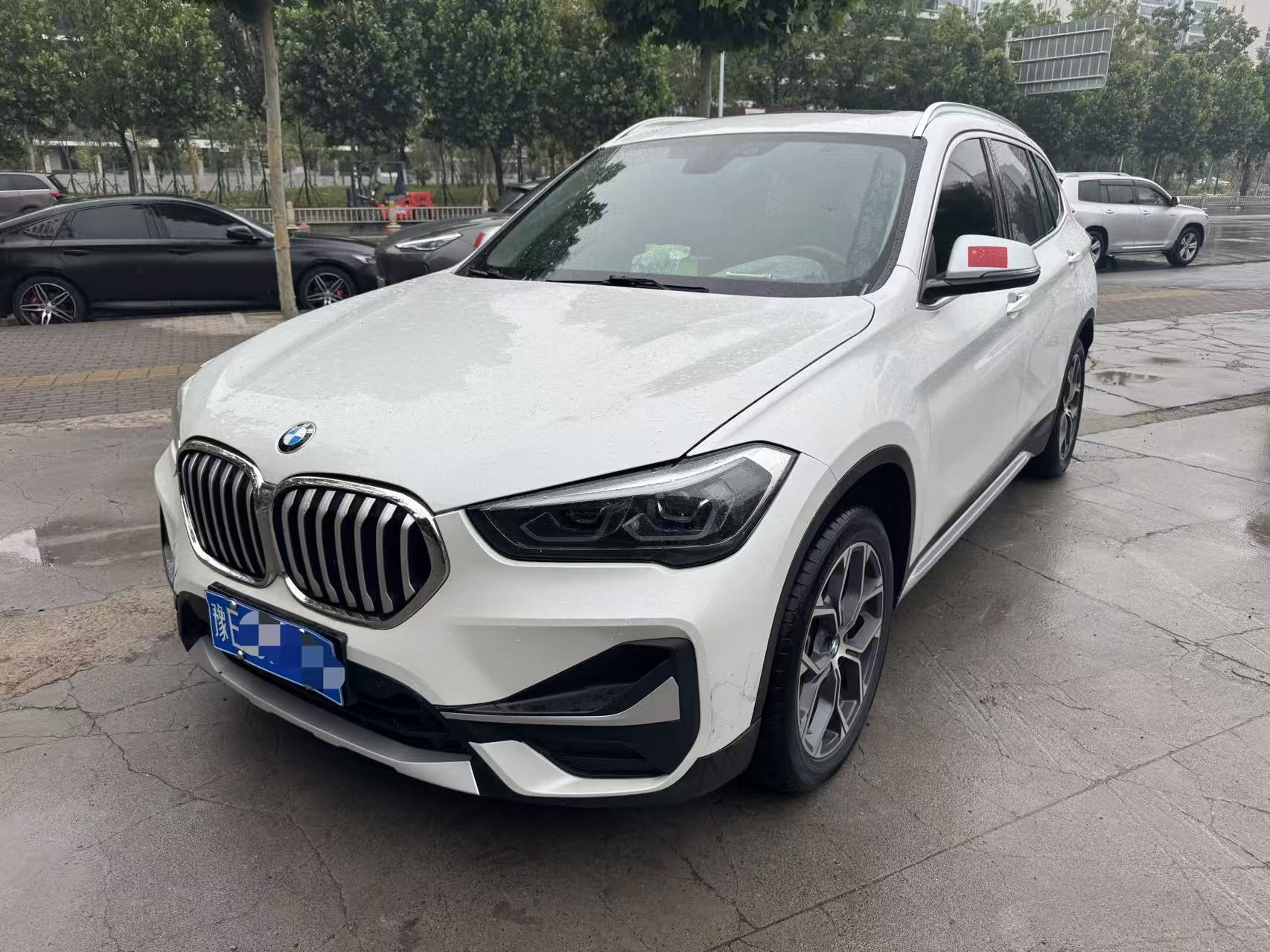 2023 immagine di auto 